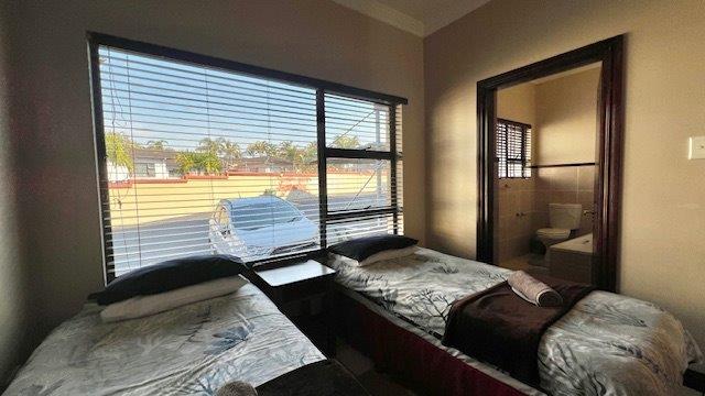 2 Bedroom Property for Sale in Uvongo Beach KwaZulu-Natal