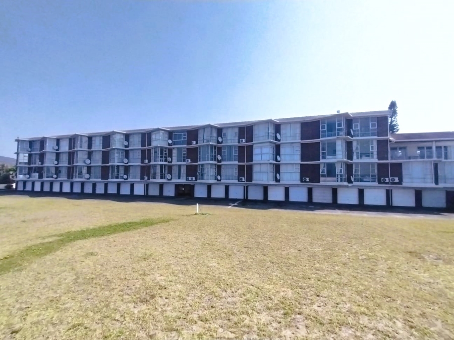 2 Bedroom Property for Sale in Hibberdene KwaZulu-Natal