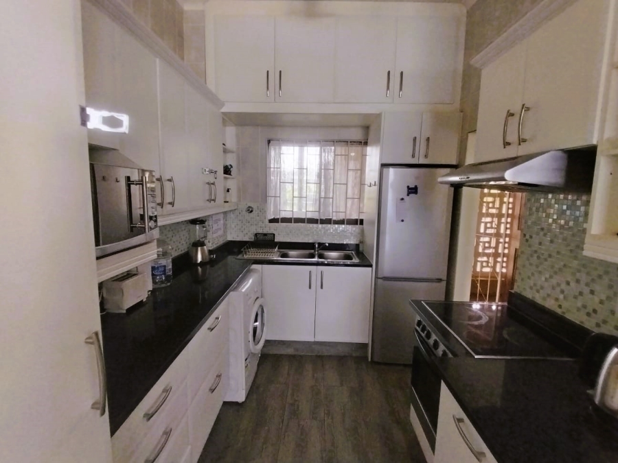 2 Bedroom Property for Sale in Hibberdene KwaZulu-Natal