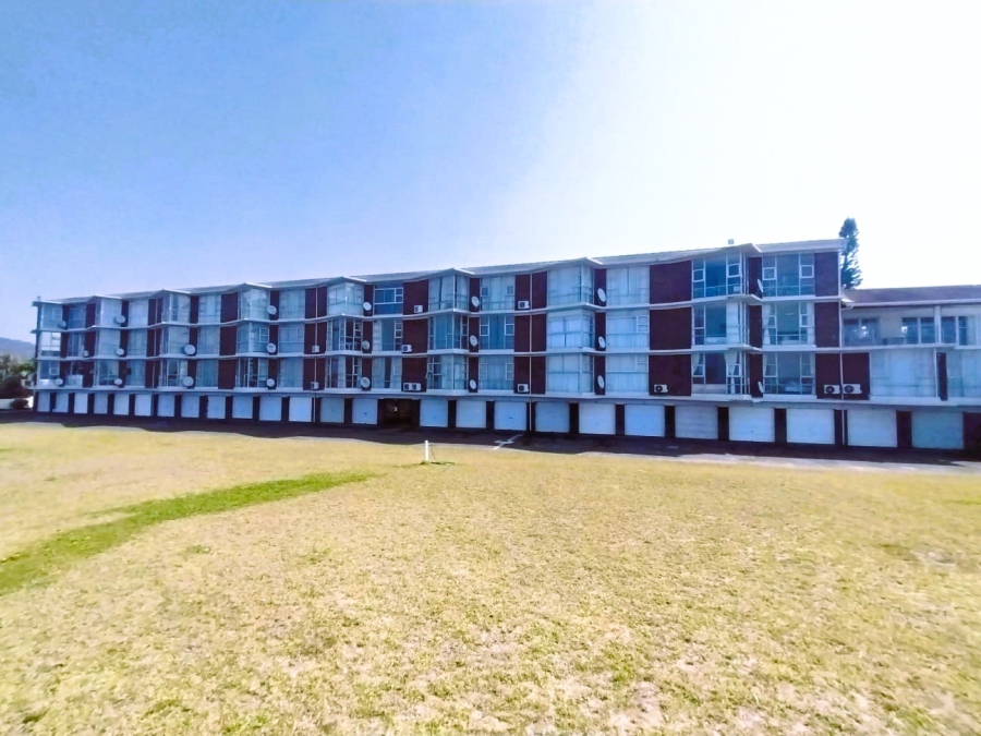 2 Bedroom Property for Sale in Hibberdene KwaZulu-Natal