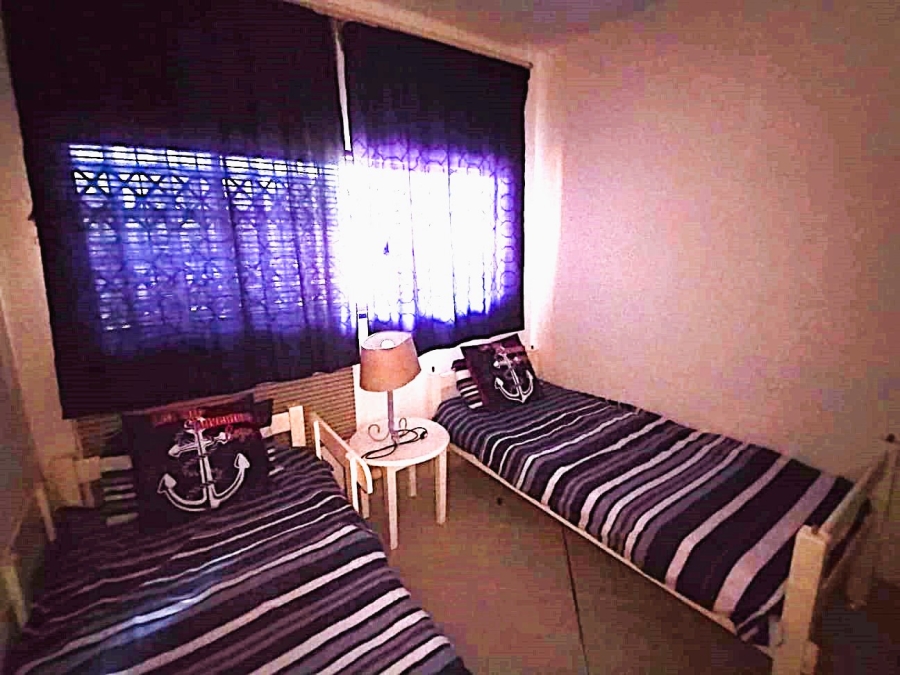 2 Bedroom Property for Sale in Hibberdene KwaZulu-Natal