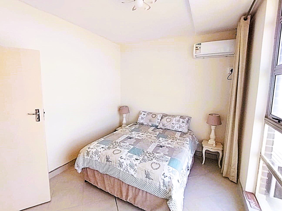 2 Bedroom Property for Sale in Hibberdene KwaZulu-Natal