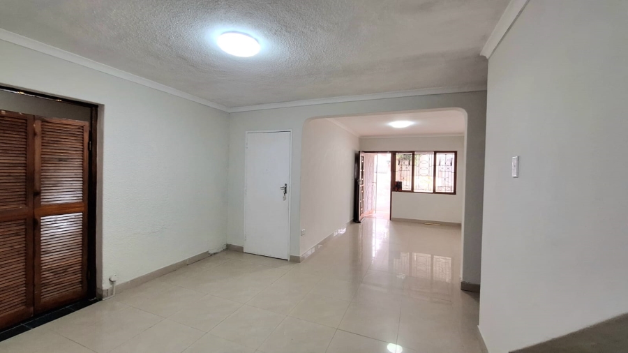 4 Bedroom Property for Sale in Caneside KwaZulu-Natal