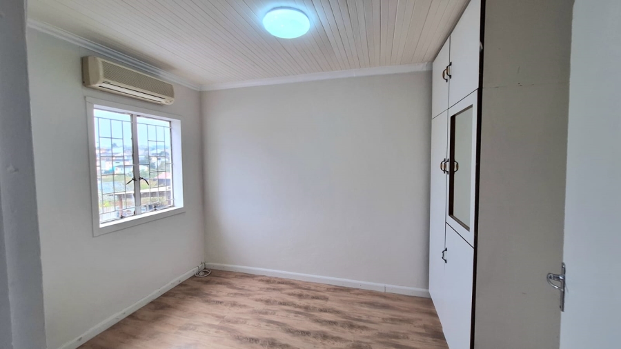 4 Bedroom Property for Sale in Caneside KwaZulu-Natal