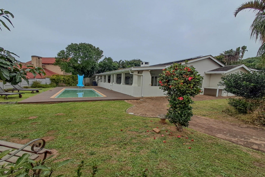 4 Bedroom Property for Sale in St Michaels On Sea KwaZulu-Natal