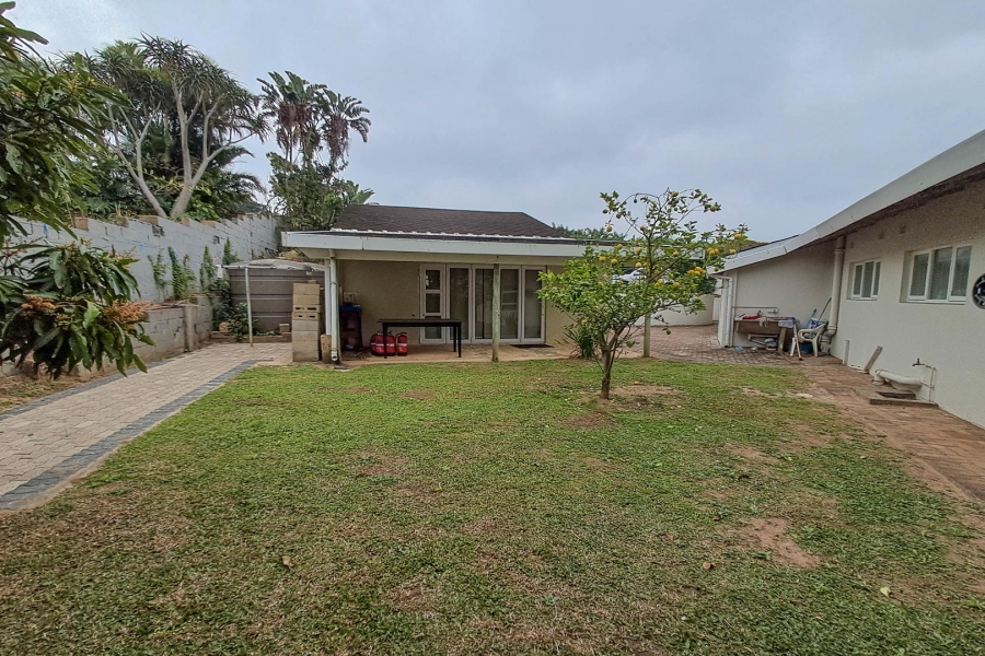4 Bedroom Property for Sale in St Michaels On Sea KwaZulu-Natal
