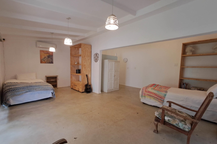 4 Bedroom Property for Sale in St Michaels On Sea KwaZulu-Natal