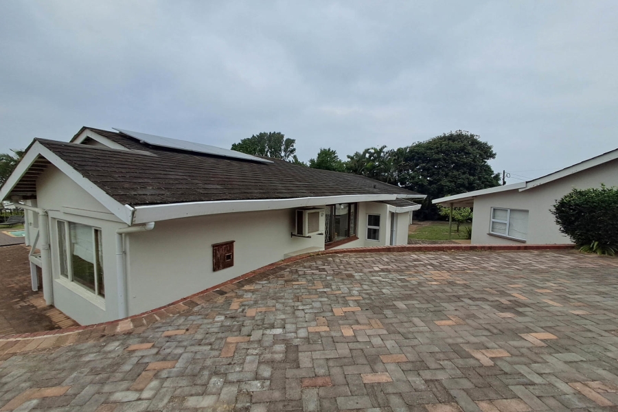 4 Bedroom Property for Sale in St Michaels On Sea KwaZulu-Natal