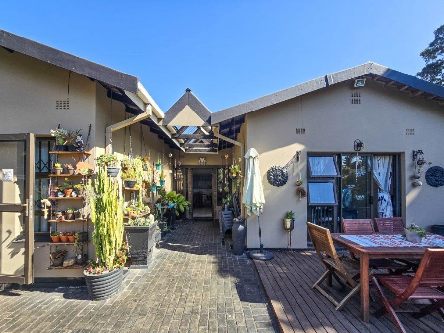 3 Bedroom Property for Sale in Shelly Beach KwaZulu-Natal