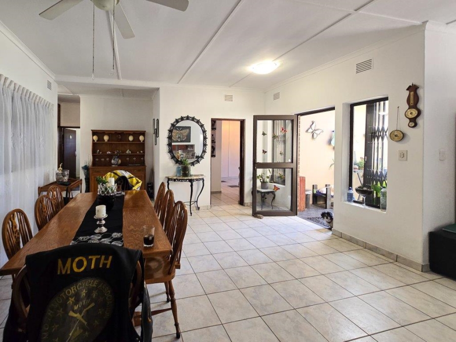 3 Bedroom Property for Sale in Shelly Beach KwaZulu-Natal