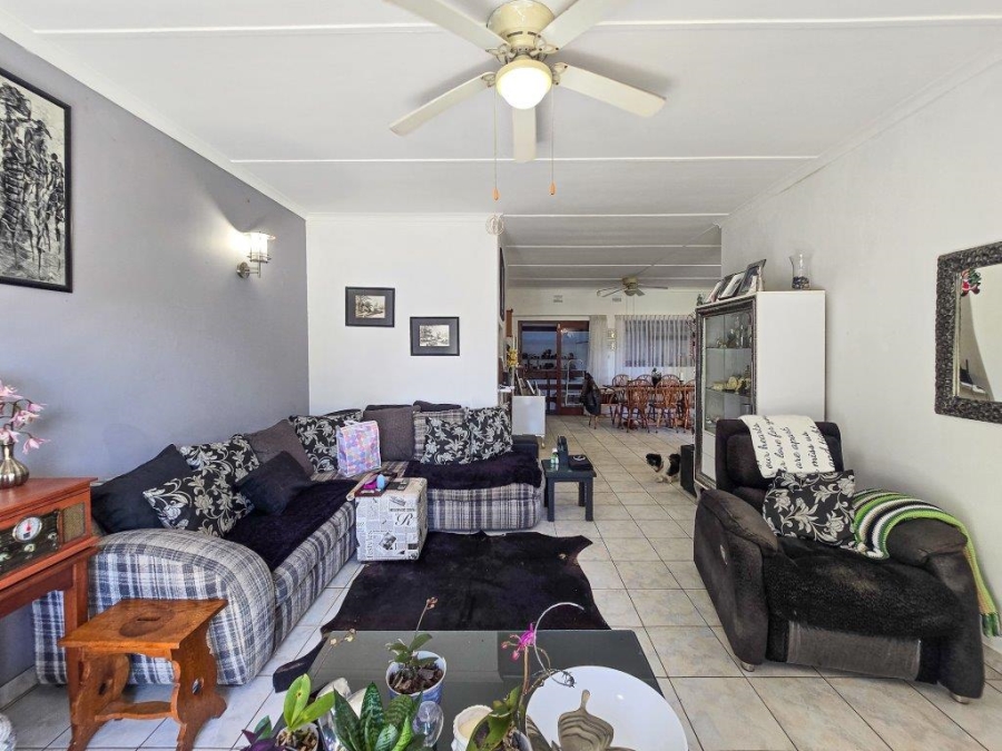 3 Bedroom Property for Sale in Shelly Beach KwaZulu-Natal