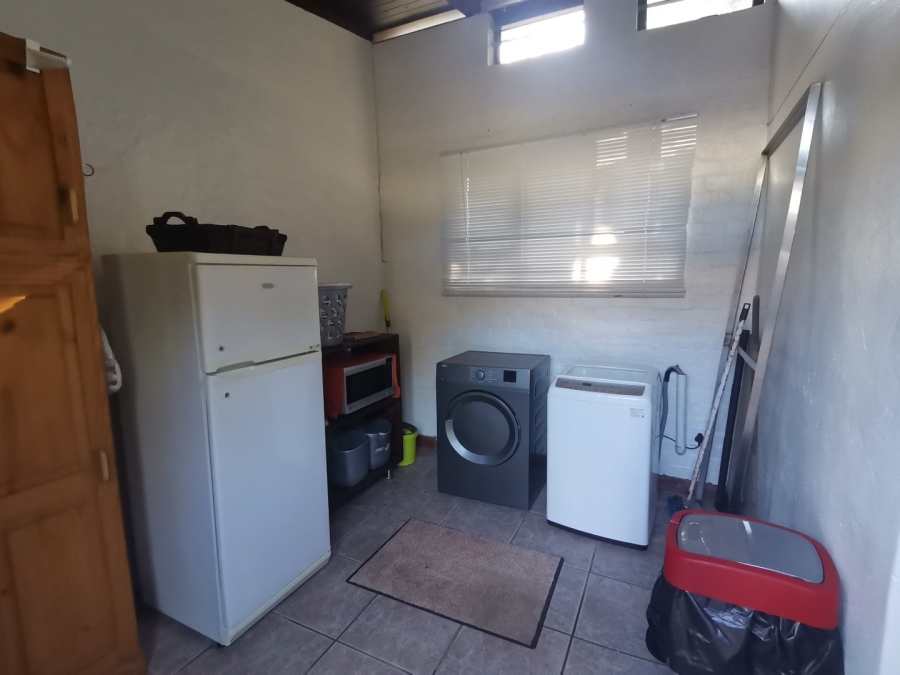 4 Bedroom Property for Sale in Oslo Beach KwaZulu-Natal