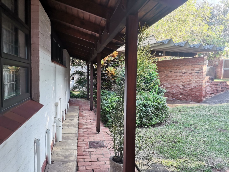 4 Bedroom Property for Sale in Oslo Beach KwaZulu-Natal