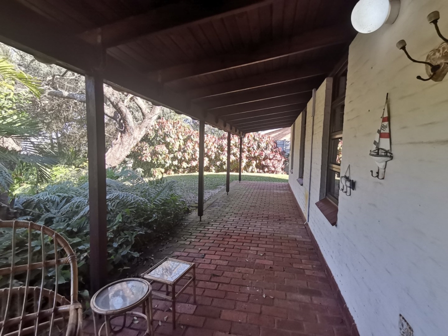 4 Bedroom Property for Sale in Oslo Beach KwaZulu-Natal
