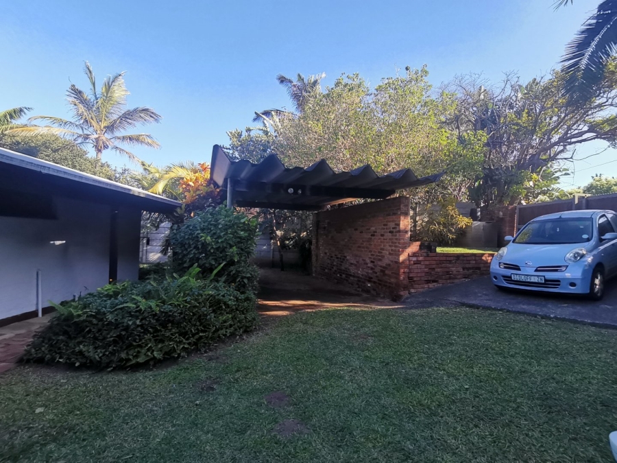 4 Bedroom Property for Sale in Oslo Beach KwaZulu-Natal