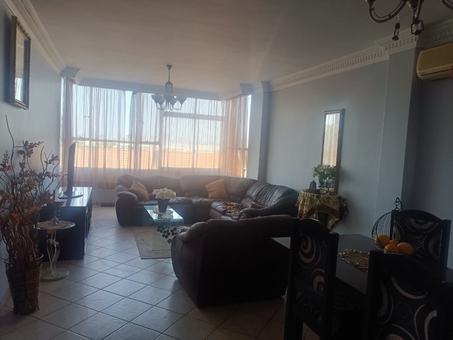 2 Bedroom Property for Sale in Essenwood KwaZulu-Natal