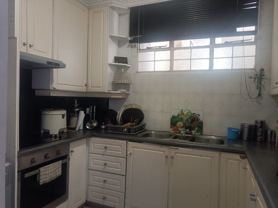2 Bedroom Property for Sale in Essenwood KwaZulu-Natal