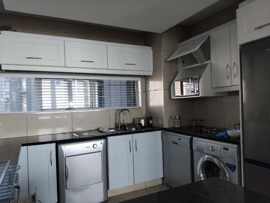2 Bedroom Property for Sale in Point Waterfront KwaZulu-Natal