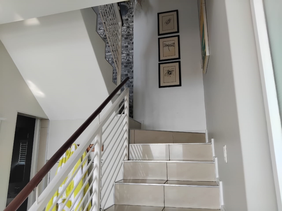 2 Bedroom Property for Sale in Point Waterfront KwaZulu-Natal