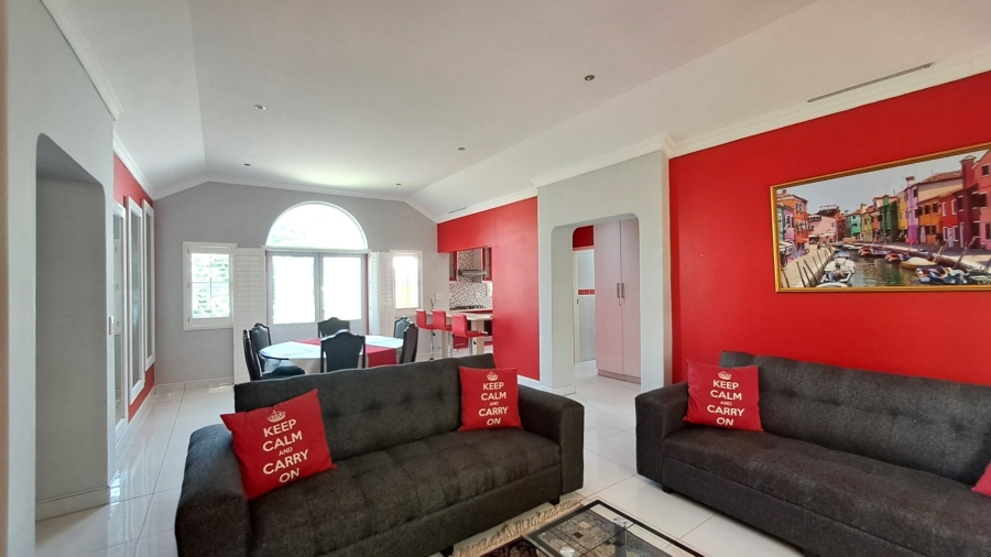 3 Bedroom Property for Sale in Port Edward KwaZulu-Natal