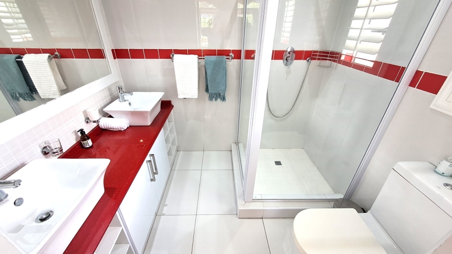 3 Bedroom Property for Sale in Port Edward KwaZulu-Natal