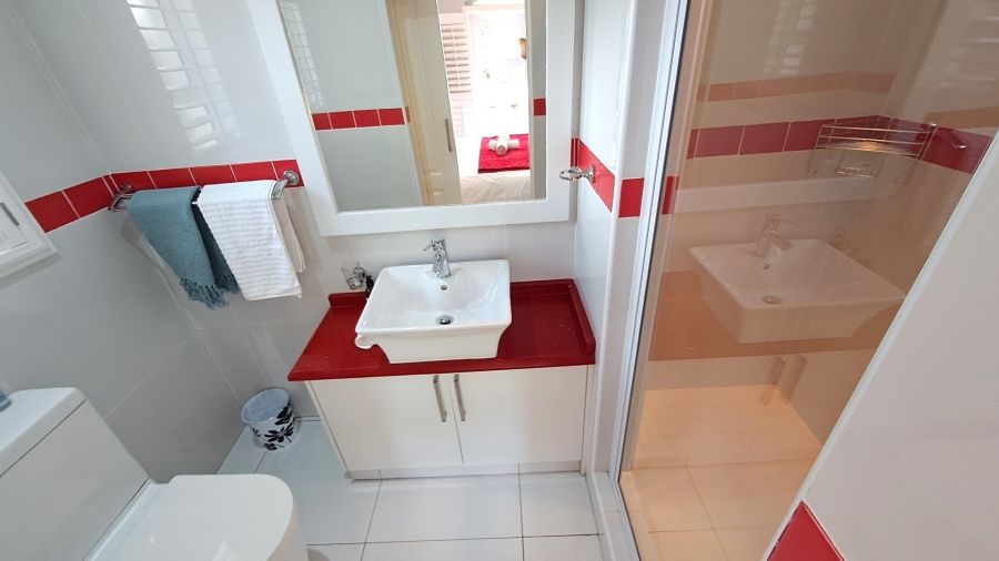 3 Bedroom Property for Sale in Port Edward KwaZulu-Natal