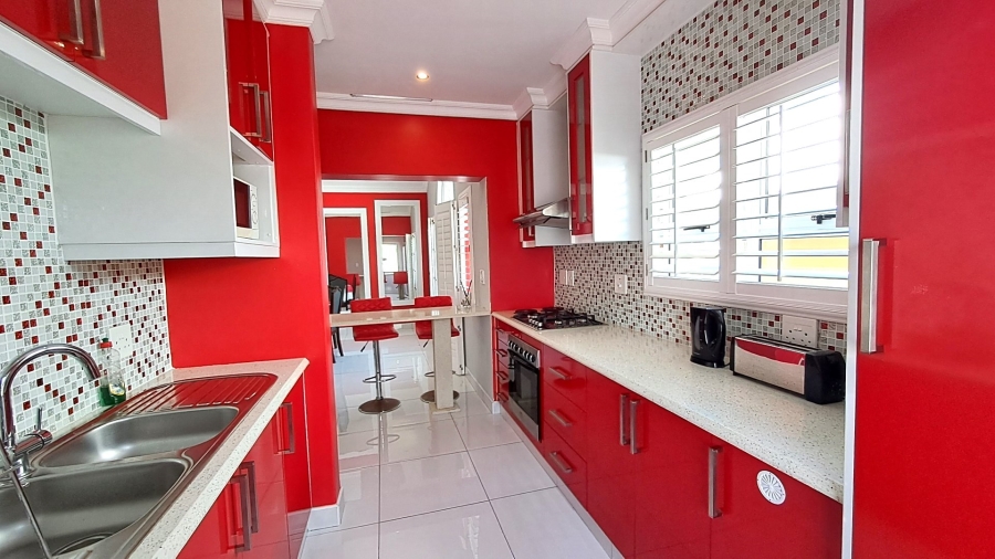 3 Bedroom Property for Sale in Port Edward KwaZulu-Natal