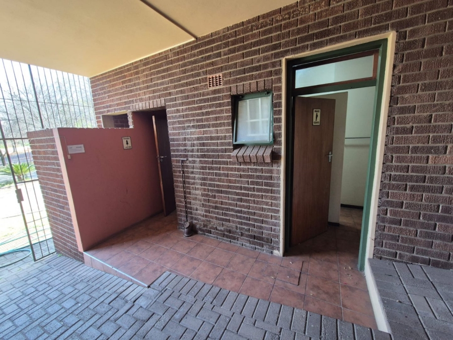  Bedroom Property for Sale in Sunnyridge KwaZulu-Natal