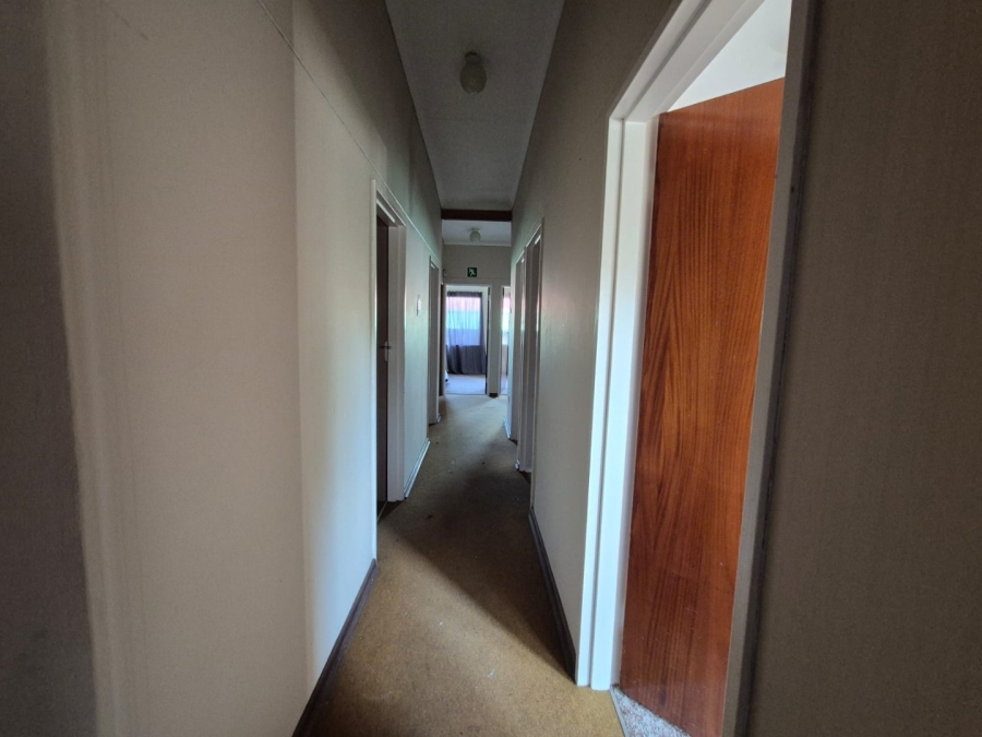  Bedroom Property for Sale in Sunnyridge KwaZulu-Natal