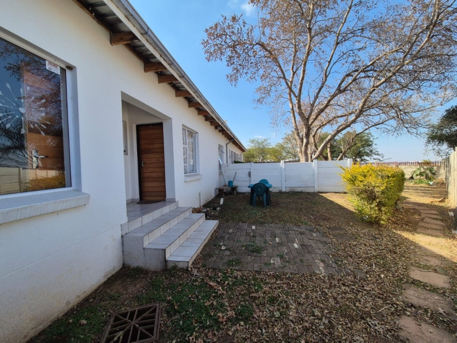  Bedroom Property for Sale in Sunnyridge KwaZulu-Natal