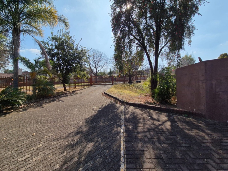 Bedroom Property for Sale in Sunnyridge KwaZulu-Natal