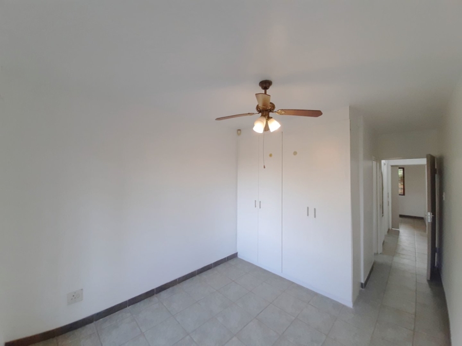 To Let 2 Bedroom Property for Rent in Deepdene KwaZulu-Natal