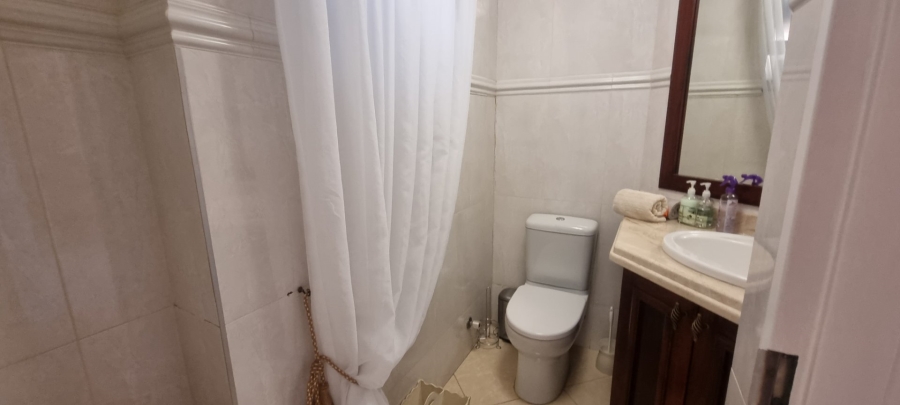 4 Bedroom Property for Sale in Margate Beach KwaZulu-Natal