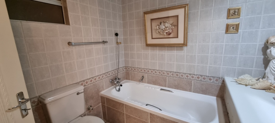 3 Bedroom Property for Sale in Margate Beach KwaZulu-Natal