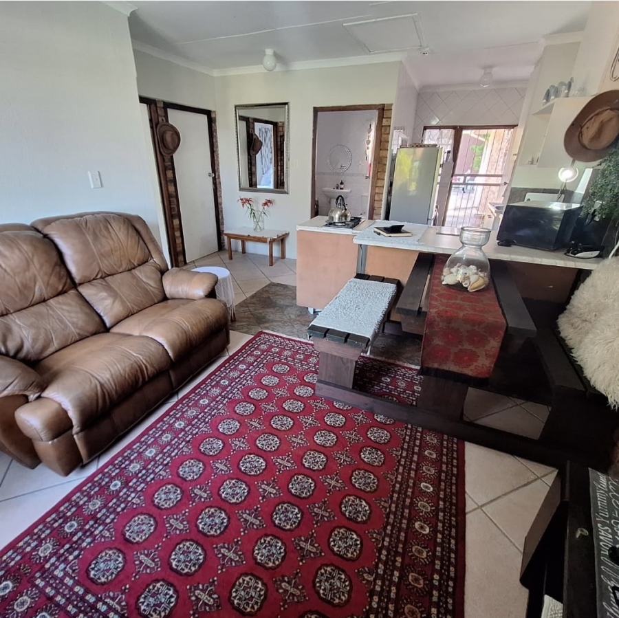 5 Bedroom Property for Sale in St Michaels On Sea KwaZulu-Natal