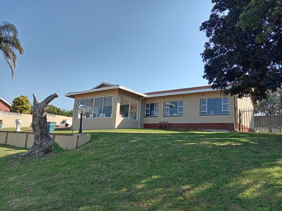 3 Bedroom Property for Sale in Uvongo KwaZulu-Natal