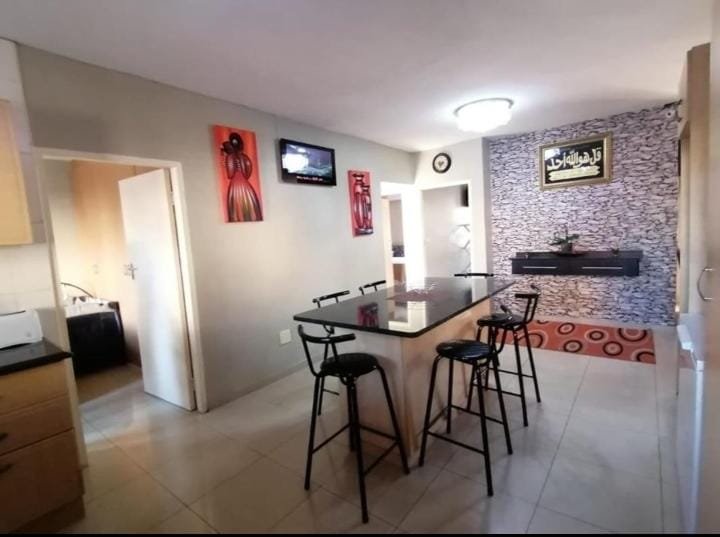  Bedroom Property for Sale in Tongaat KwaZulu-Natal