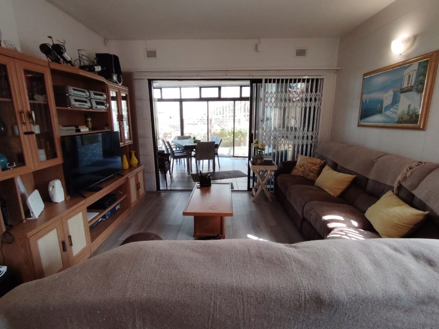 2 Bedroom Property for Sale in Margate North Beach KwaZulu-Natal