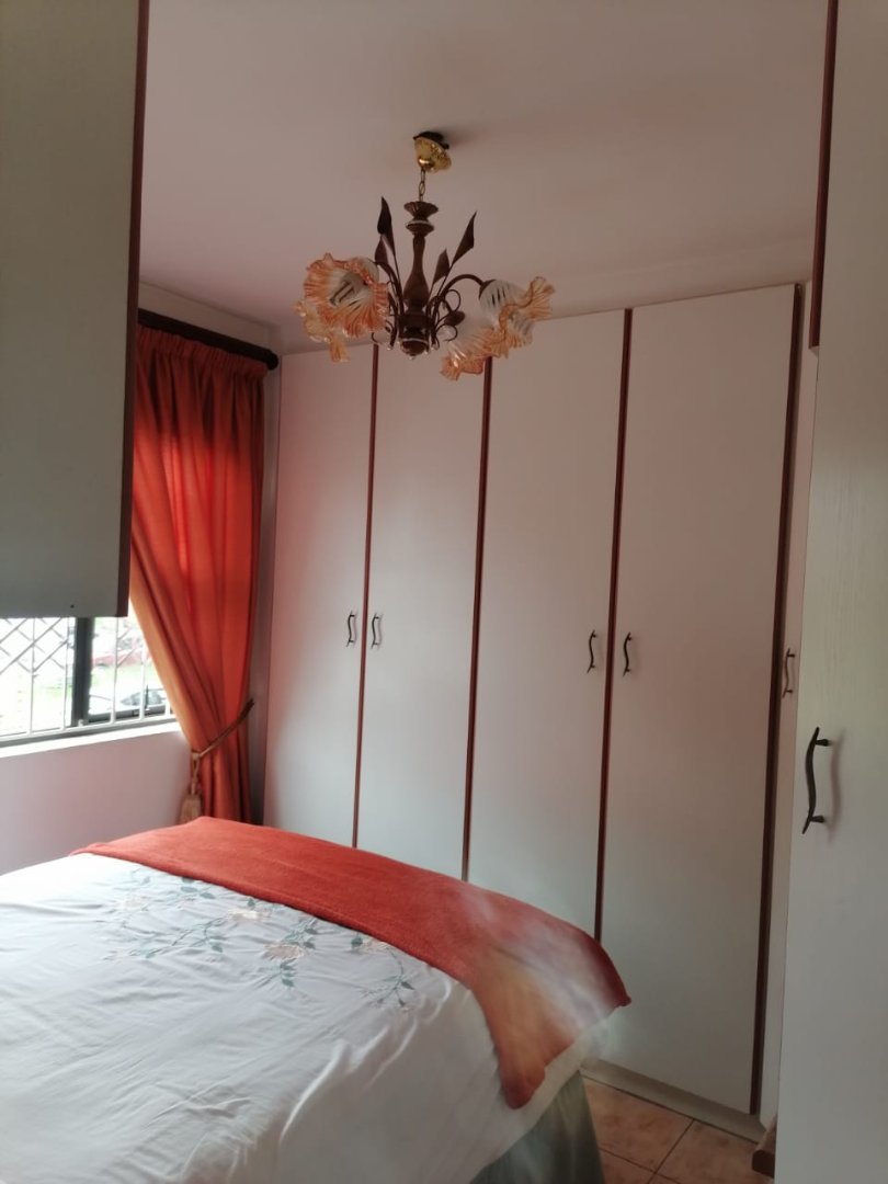  Bedroom Property for Sale in Waterways KwaZulu-Natal
