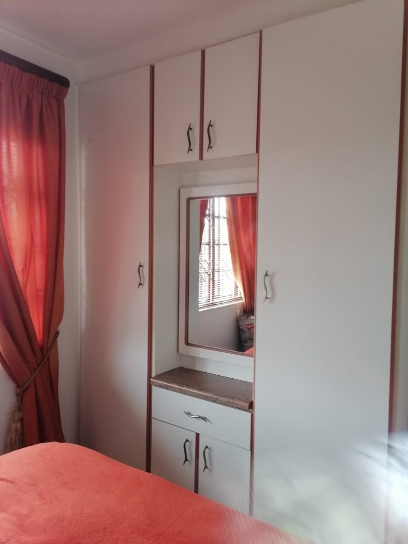  Bedroom Property for Sale in Waterways KwaZulu-Natal
