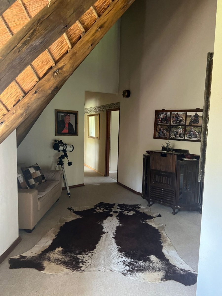 9 Bedroom Property for Sale in Glencoe KwaZulu-Natal
