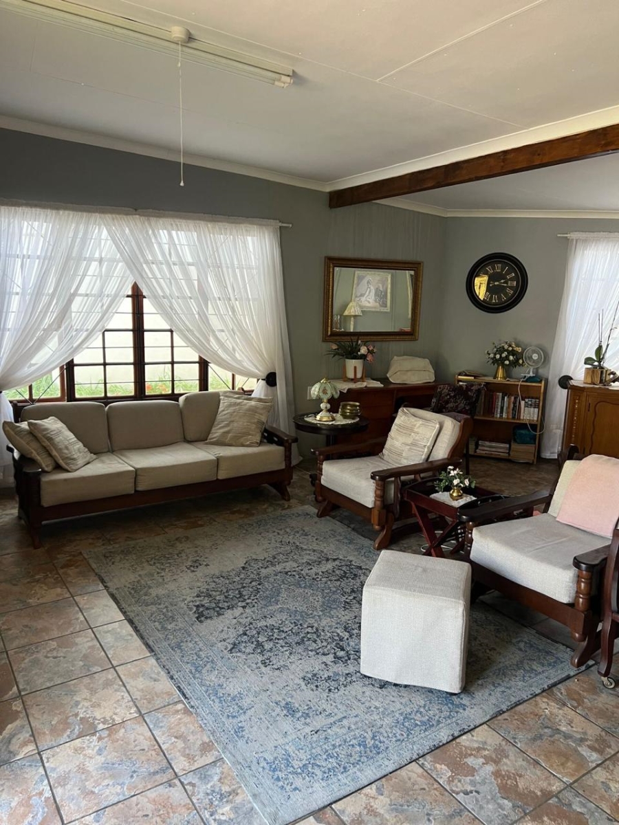 9 Bedroom Property for Sale in Glencoe KwaZulu-Natal