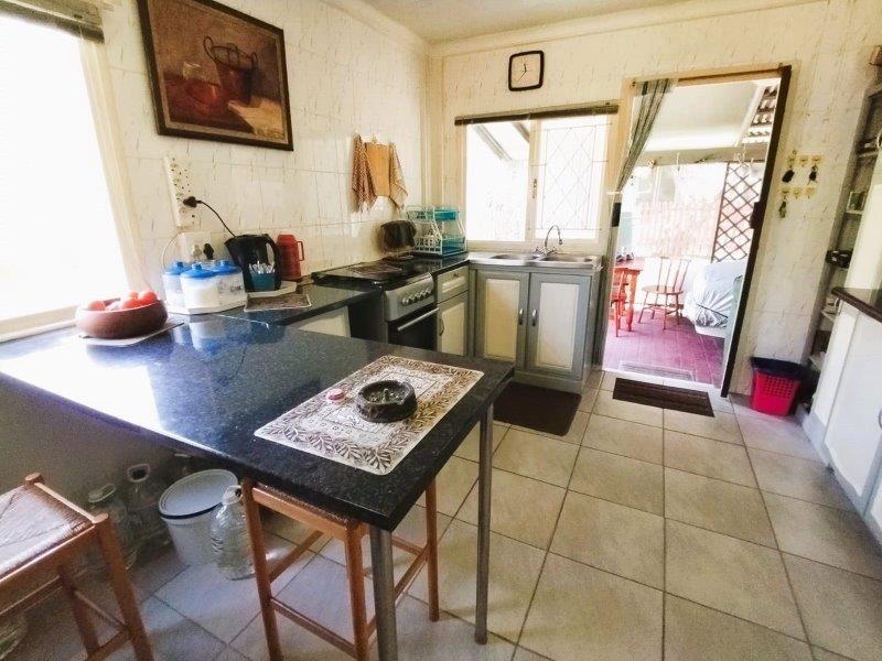 2 Bedroom Property for Sale in Hibberdene KwaZulu-Natal
