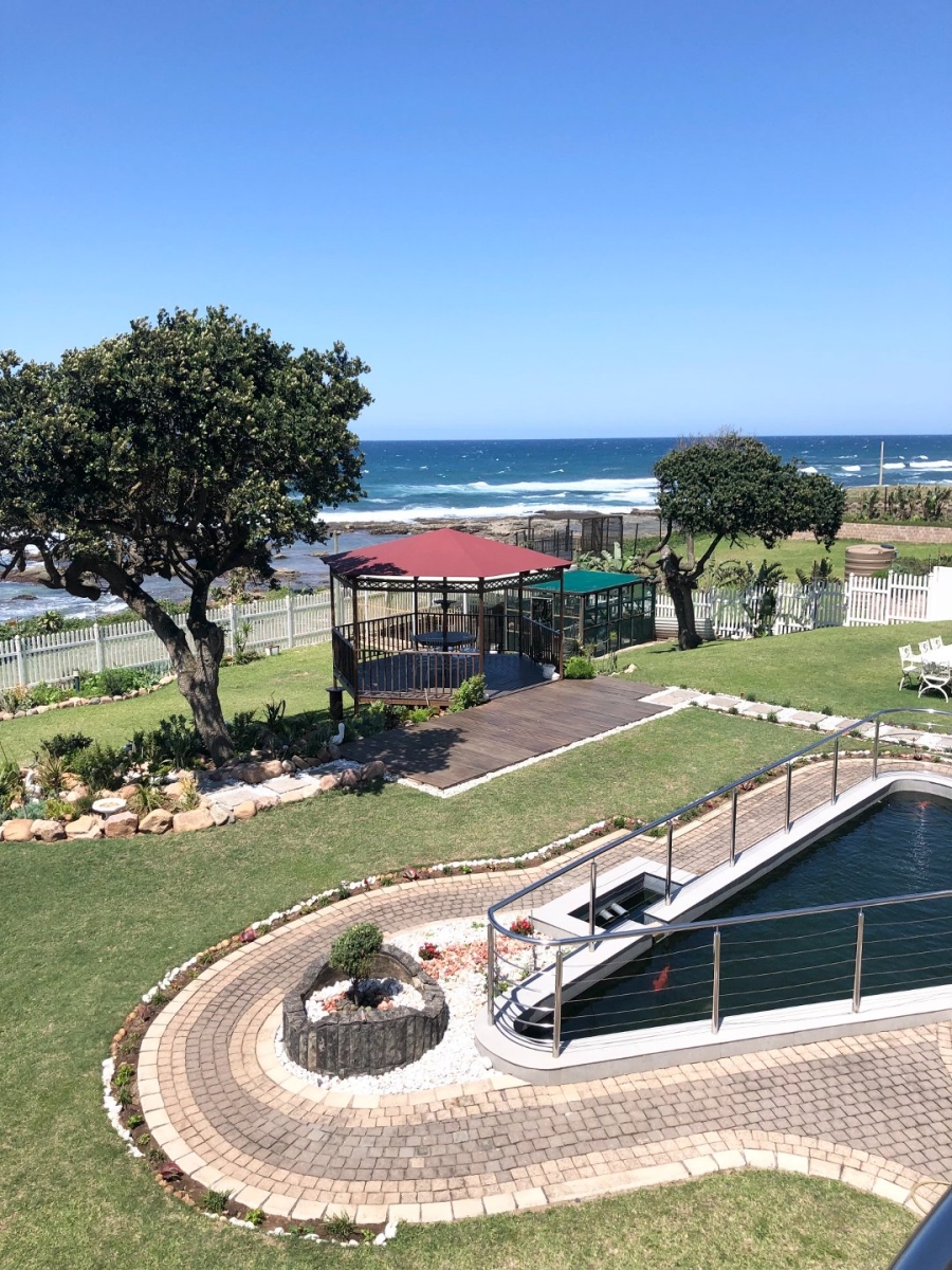 5 Bedroom Property for Sale in Oslo Beach KwaZulu-Natal