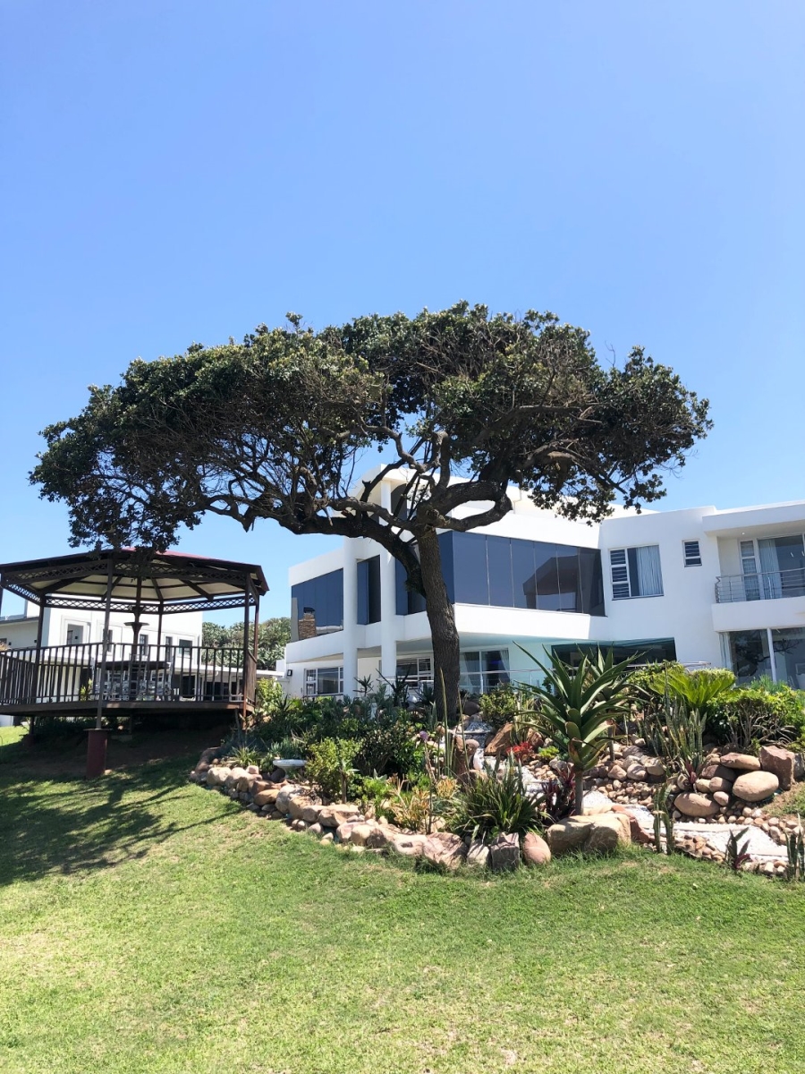 5 Bedroom Property for Sale in Oslo Beach KwaZulu-Natal