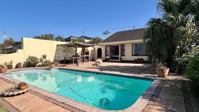 3 Bedroom Property for Sale in St Michaels On Sea KwaZulu-Natal