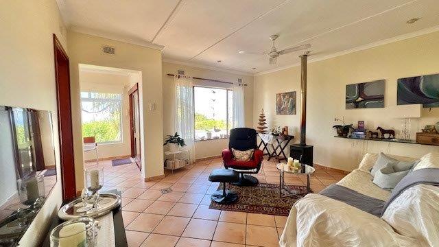 3 Bedroom Property for Sale in St Michaels On Sea KwaZulu-Natal