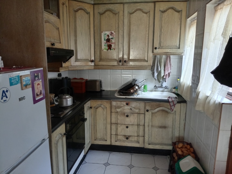 6 Bedroom Property for Sale in Manaba Beach KwaZulu-Natal
