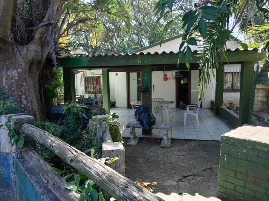  Bedroom Property for Sale in Uvongo KwaZulu-Natal