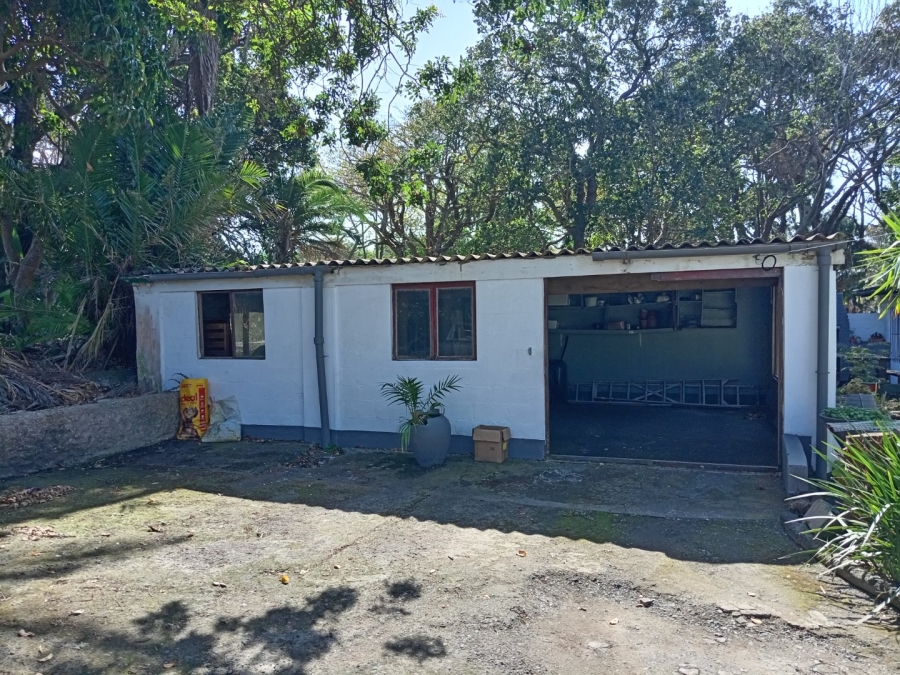  Bedroom Property for Sale in Uvongo KwaZulu-Natal